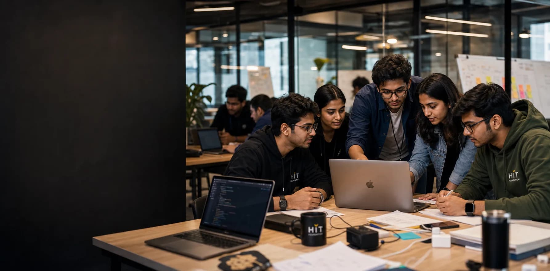HIT Foundation students presenting innovation projects at a hackathon
